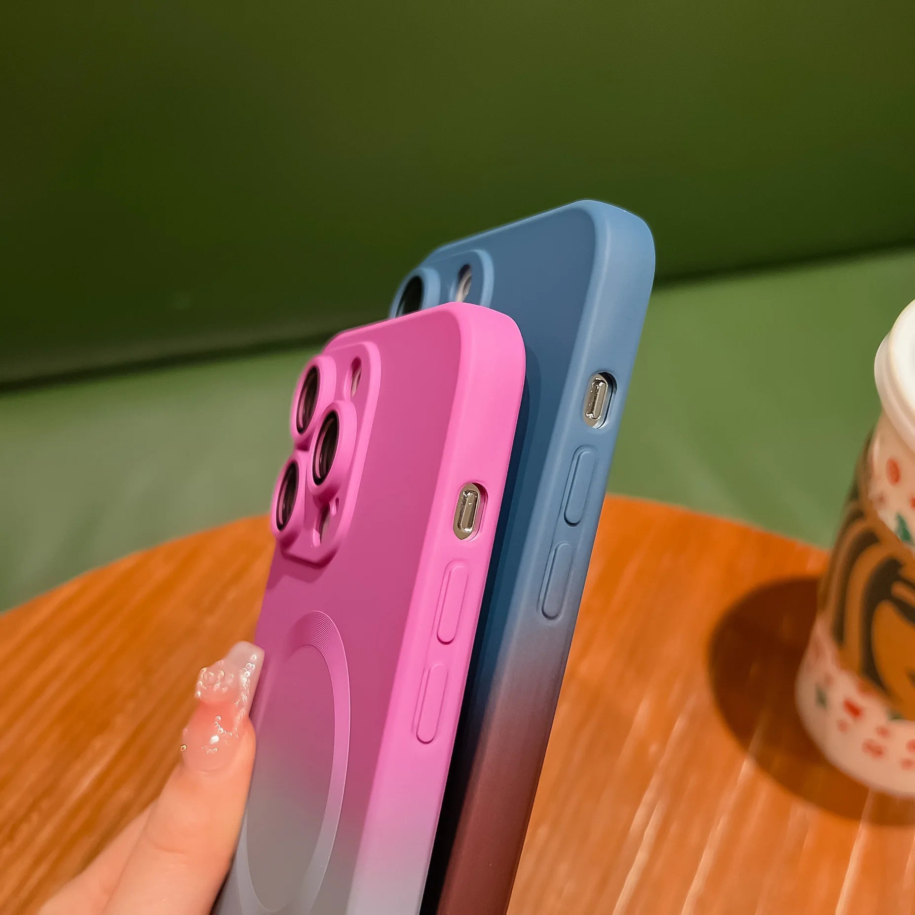 Gradient MagSafe TPU Case